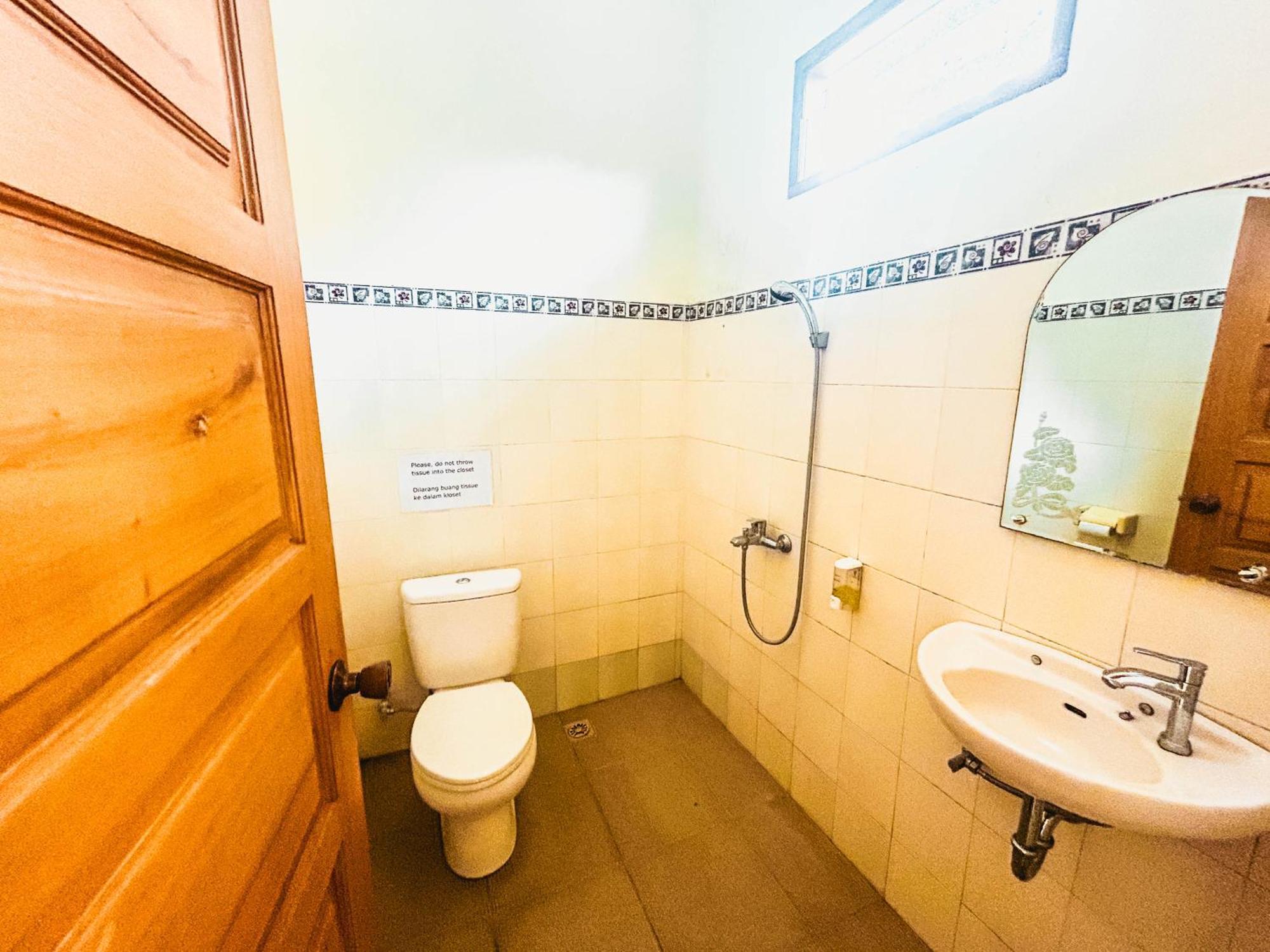 Lembah Rinjani Villa & Resto Syariah By Ecommerceloka Sembalunlawang Exteriör bild